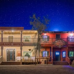 Wild West Gunsight Pass Sleeps 4